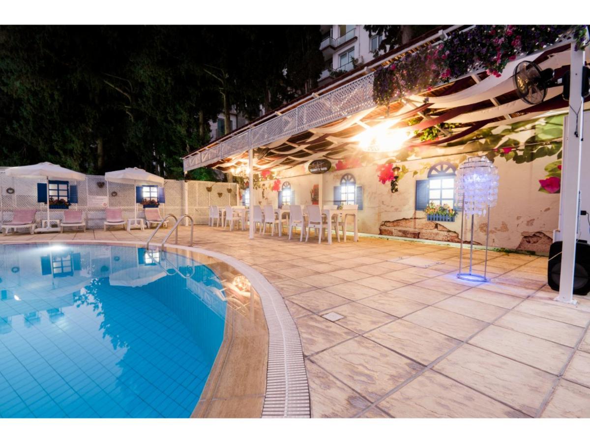Sammy'S Hotel Kyrenia  Exterior photo