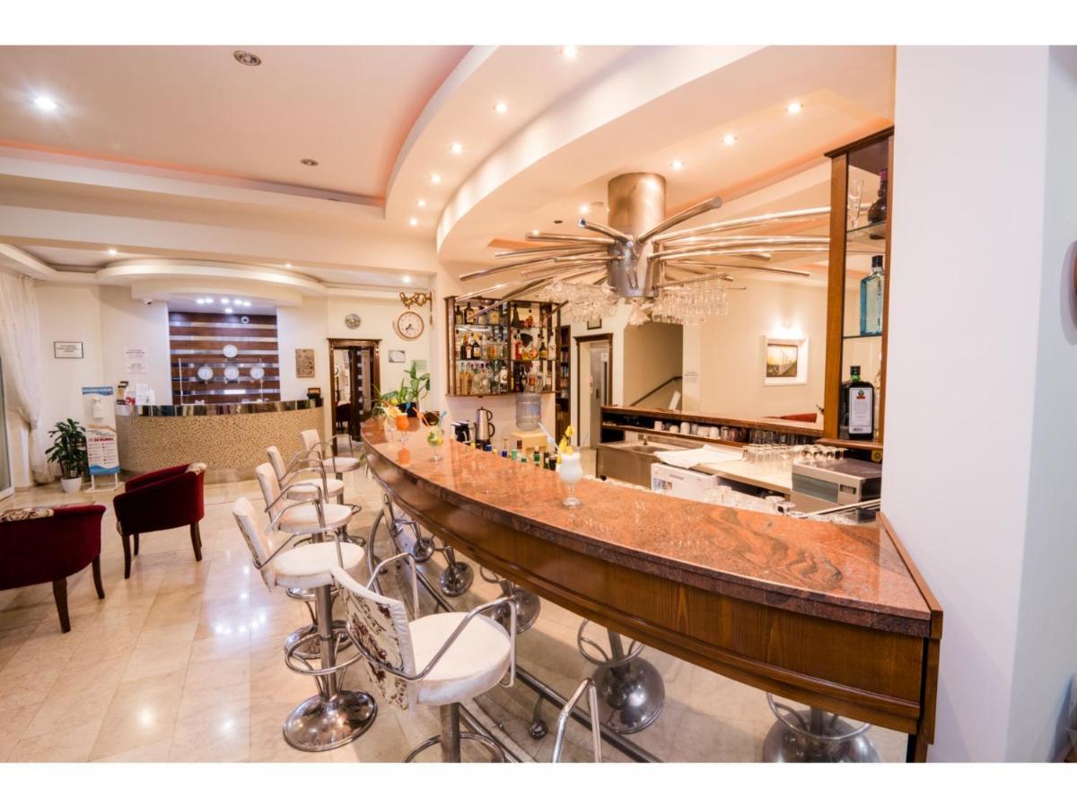Sammy'S Hotel Kyrenia  Exterior photo